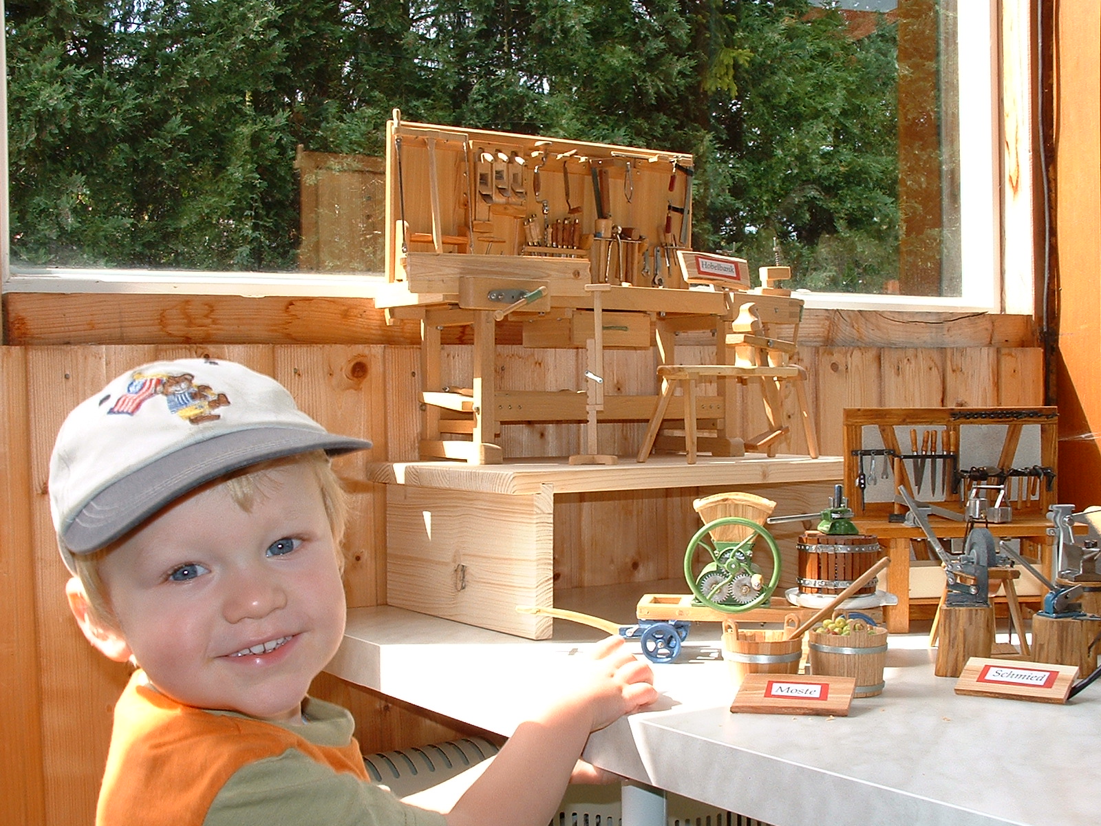 Holzminiaturen von Willi Ranft